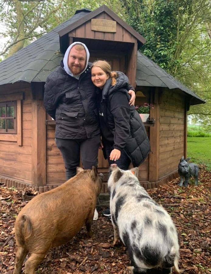 Starry Meadow & Rescued Animal Experiences Villa Great Yarmouth Exteriör bild