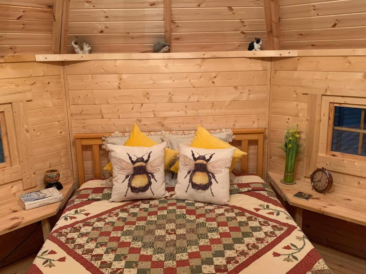 Starry Meadow & Rescued Animal Experiences Villa Great Yarmouth Exteriör bild