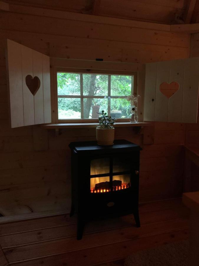 Starry Meadow & Rescued Animal Experiences Villa Great Yarmouth Exteriör bild